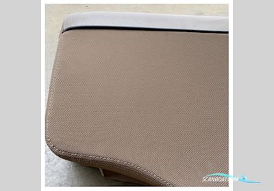 Quicksilver Activ 805 Sundeck Leaning Post Cushion Brown - 2338748 Bootszubehör 2025, Niederlande