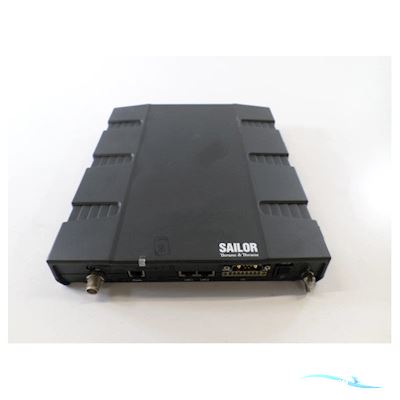 Sailor TT-3739A Fleet Broadband 150 BDU terminal Bootszubehör 2025, Niederlande