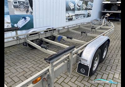 Bender 2-asser rollentrailer Boottrailers 2024, The Netherlands