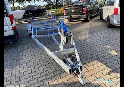 Vlemmix 1800 kg Trailer Boottrailers 2023, The Netherlands