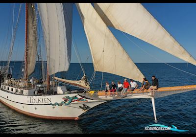 Schooner Topsail Boottype niet opgegeven 1965, met Daewoo motor, The Netherlands