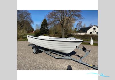 Fjordjollen 470 Fisk - Jolle med F9,9 JMHL påhængsmotor Dinghy 2024, Denemarken