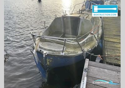 Kajuitzeilboot Midget Dinghy 2024, with Yamaha engine, The Netherlands