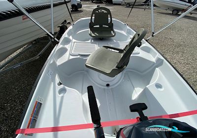 Pelican Predator Dinghy 2019, with Yamaha F5 engine, Denmark