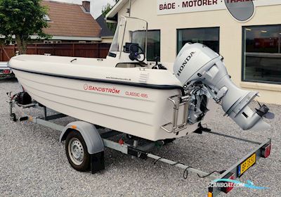 Sandström Classic 495 Styrepultbåd Dinghy 2025, met Mercury motor, Denemarken