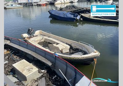 sloep 450 Dinghy , met Suzuki motor, The Netherlands