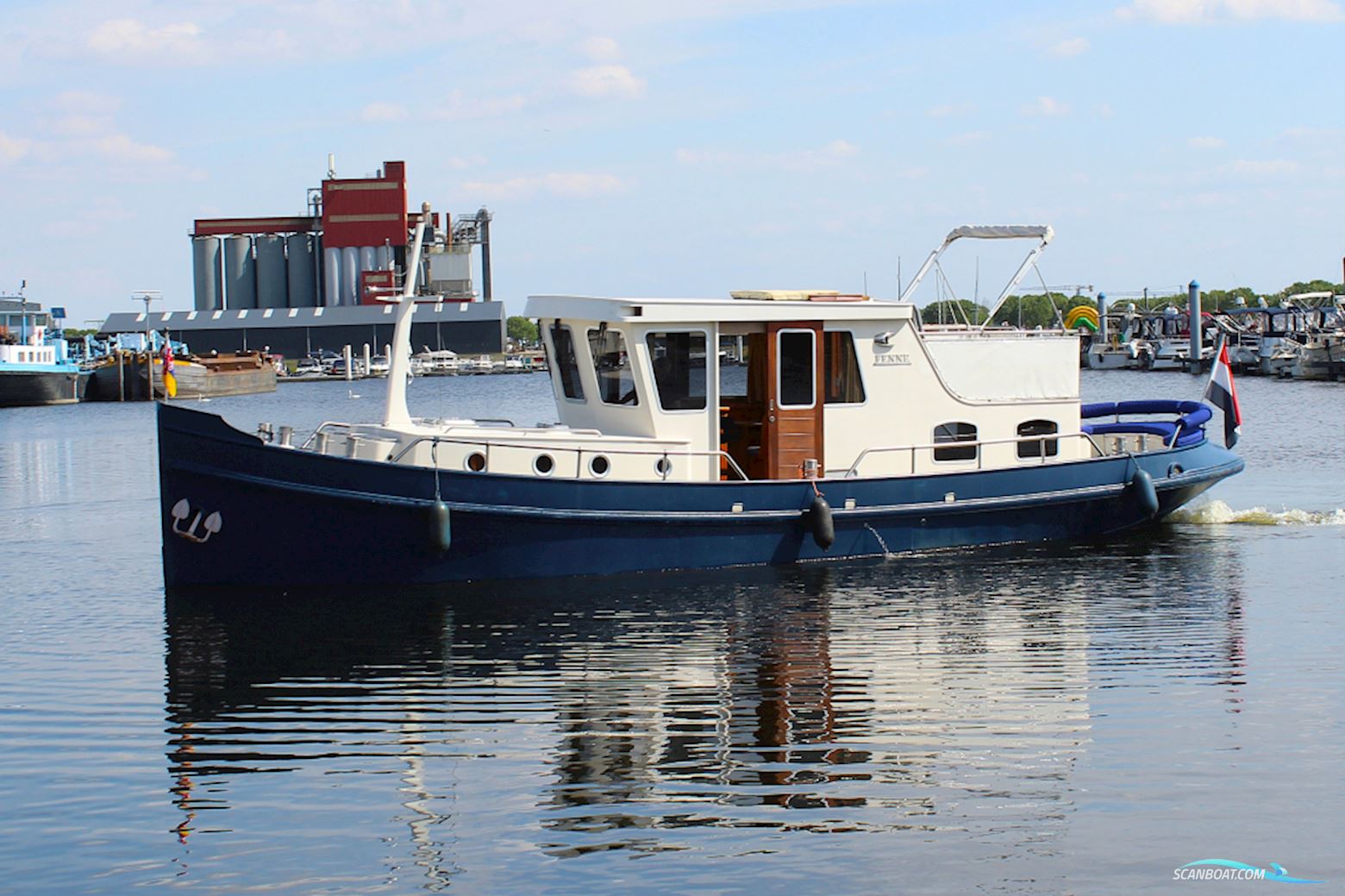 Motorboot Ex Sleepboot Ex beroepsschepen 1916, met Daf motor, The Netherlands
