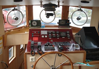 Polizeiboot Ottenstreuer Ex beroepsschepen 1957, met Man 12 Zyl. V-Motor motor, Duitsland