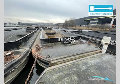 Vrachtduwbak SB521 Ex beroepsschepen 1970, The Netherlands