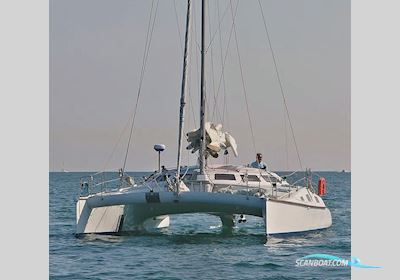 Azuli 38 Catamaran Flerskrogsbåd 1988, med Mercury F30 Elga motor, Frankrig