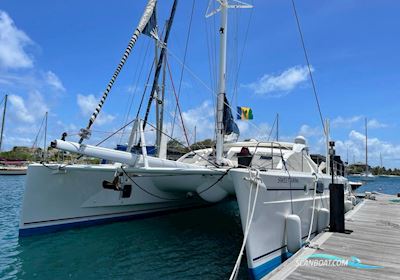 Catana 582 Flerskrogsbåd 2005, med Volvo motor, Caribien