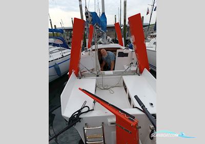 Farrier Trailertri 720 Flerskrogsbåd 1993, Holland