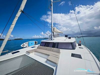 Fountaine Pajot Astrea 42 Flerskrogsbåd 2020, med Volvo motor, Ej oplyst