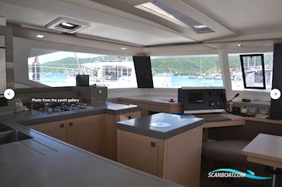 Fountaine Pajot Saona 47 Flerskrogsbåd 2018, med Volvo motor, Ej oplyst