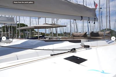 Fountaine Pajot Saona 47 Flerskrogsbåd 2018, med Volvo motor, Ej oplyst