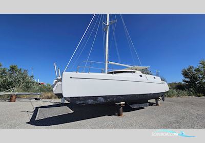 Fountaine Pajot TOBAGO 35 Flerskrogsbåd 1994, med VOLVO motor, Frankrig