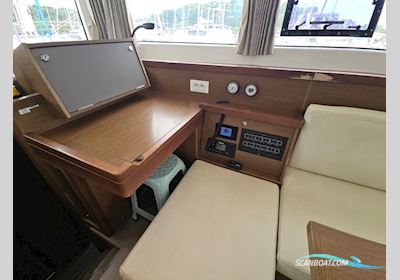 Lagoon 40 Flerskrogsbåd 2016, med Volvo Penta motor, Ej oplyst