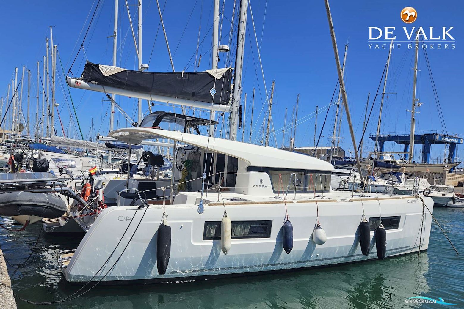 Lagoon 40 Flerskrogsbåd 2019, med Yanmar motor, Spanien