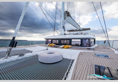 Lagoon 620 Neo Flerskrogsbåd 2012, med Yanmar 4LV150 motor, Frankrig