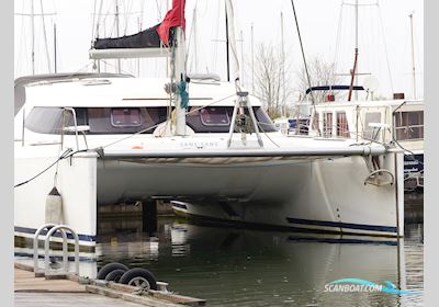 Nautitech 40 Flerskrogsbåd 2004, med Yanmar 3YM 30C motor, Holland