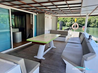 Squalt Marine CK64 Flerskrogsbåd 2019, med Kubota 140CV motor, Ej oplyst