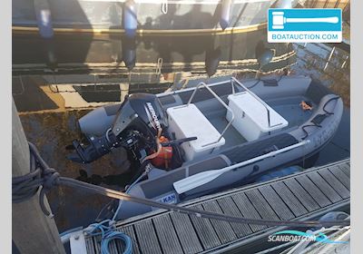 Trimaran 360 Flerskrogsbåd 2023, med Mercury motor, Holland