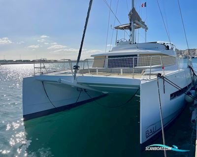 Catana Bali 4.3 Flerskrovsbåt 2018, med Yanmar 4JH57 motor, Spanien