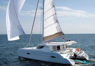 Fountaine Pajot Lipari 41 Flerskrovsbåt 2014, med Volvo motor, Frankrike
