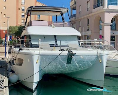 Fountaine Pajot MY 40 Gold Version Flerskrovsbåt 2019, med Volvo Ips 400 motor, Frankrike