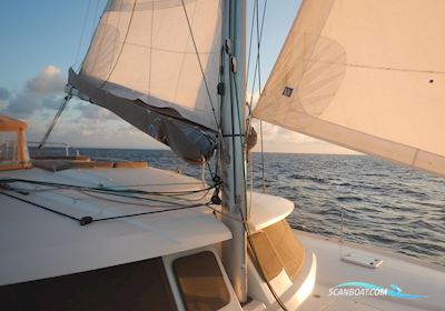 Hélia 44 Flerskrovsbåt 2013, med Volvo D2-40 motor, Martinique