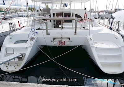 Lagoon 380 S2 Flerskrovsbåt 2011, med Yanmar 3YM30 AE motor, Grekland