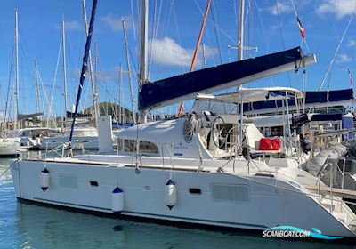 Lagoon 380 Flerskrovsbåt 2018, med Yanmar 3YM30 AE motor, Martinique