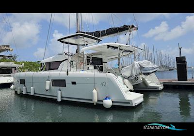 Lagoon 42 Flerskrovsbåt 2017, med Yanmar 4JH57 motor, Martinique