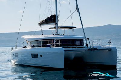 Lagoon 42 Flerskrovsbåt 2023, med Yanmar 4JH57 motor, Montenegro