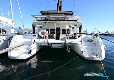 Lagoon 450 F Flerskrovsbåt 2017, med Yanmar motor, Grekland