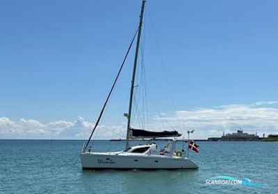 Maxim 380 Flerskrovsbåt 2004, med Lombardini motor, Danmark