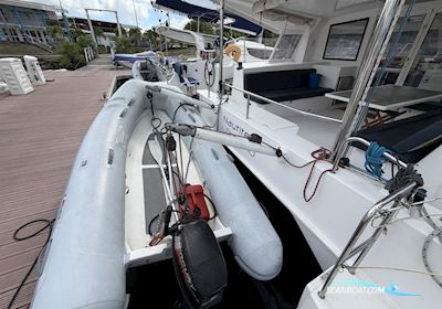 Nautitech 40 Open Flerskrovsbåt 2014, med Yanmar Ymc30 motor, Martinique