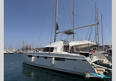 Nautitech 46 Fly Flerskrovsbåt 2016, med Volvo Penta motor, Spanien