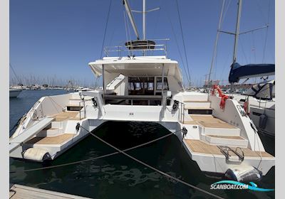 Nautitech 46 Fly Flerskrovsbåt 2016, med Volvo Penta motor, Spanien