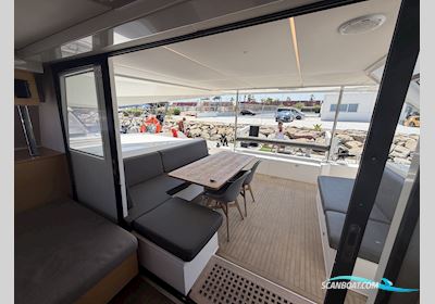 Nautitech 46 Fly Flerskrovsbåt 2016, med Volvo Penta motor, Spanien
