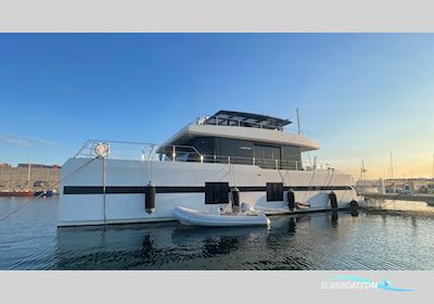 Sunreef Yachts Supreme 68 Flerskrovsbåt 2017, med John Deere 500 motor, Spanien