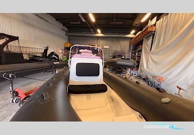 Brig Eagle 580 Gummibåd / Rib 2016, med 115 hk Evinrude motor, Sverige
