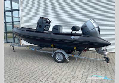 Stingray 5.6 Searider Gummibåd / Rib 2014, med Honda motor, Holland
