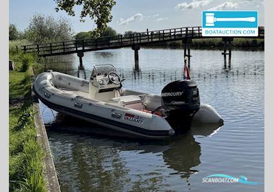 Valiant Vanguard 520 Gummibåd / Rib 2011, med Mercury motor, Holland