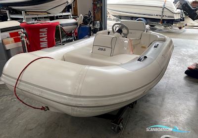 Williams 285 Turbojet Gummibåd / Rib 2011, med Weber Mpe750 motor, Danmark