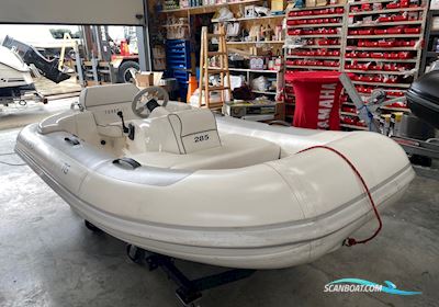 Williams 285 Turbojet Gummibåd / Rib 2011, med Weber Mpe750 motor, Danmark