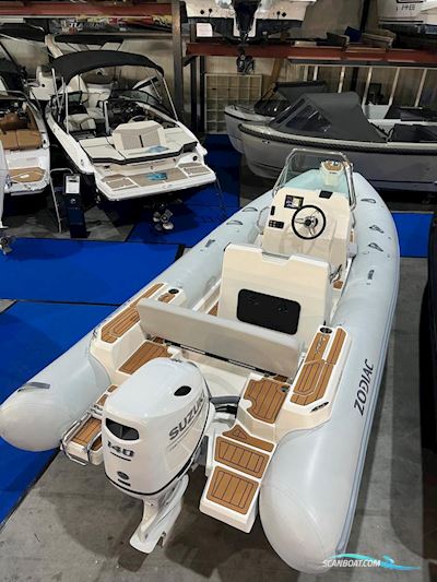 Zodiac Medline 5.8 Eindejaars Aanbieding! Gummibåd / Rib 2024, med Suzuki motor, Holland