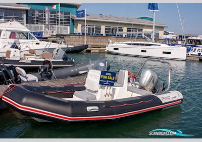 Zodiac Pro 12 Man Gummibåd / Rib 2007, med Honda motor, Irland
