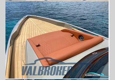 Capelli Stradivari 43 Gummibåt / Rib 2022, med Yamaha Xto 425 Twin Joystick motor, Italien