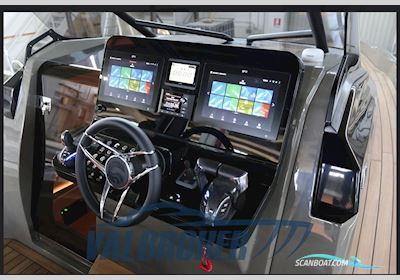 Capelli Stradivari 43 Gummibåt / Rib 2022, med Yamaha Xto 425 Twin Joystick motor, Italien